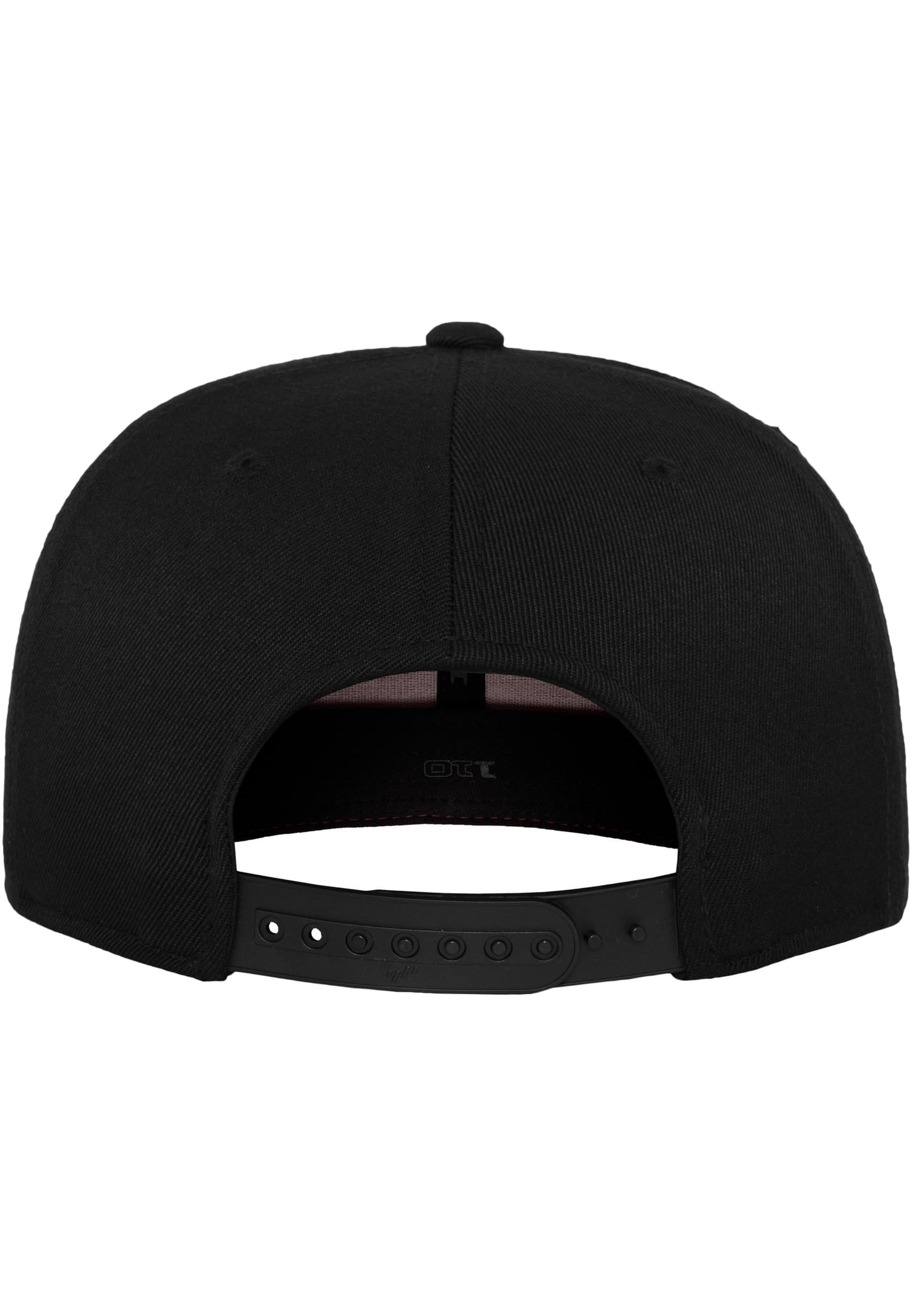 110 Fitted Snapback black | black
