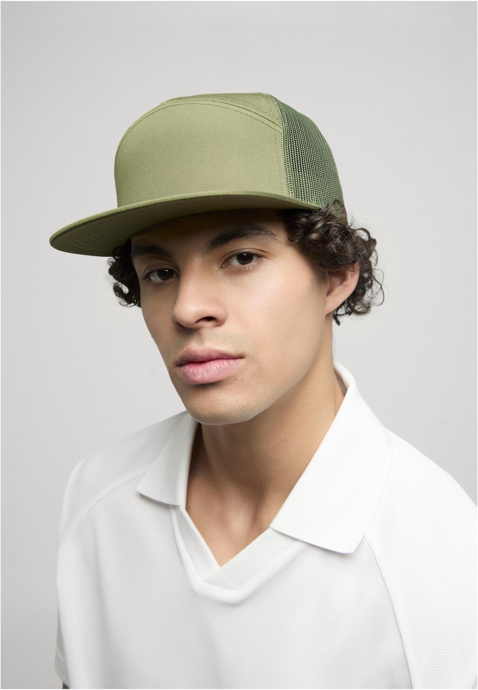 7 Panel Classic Trucker Cap buck | buck