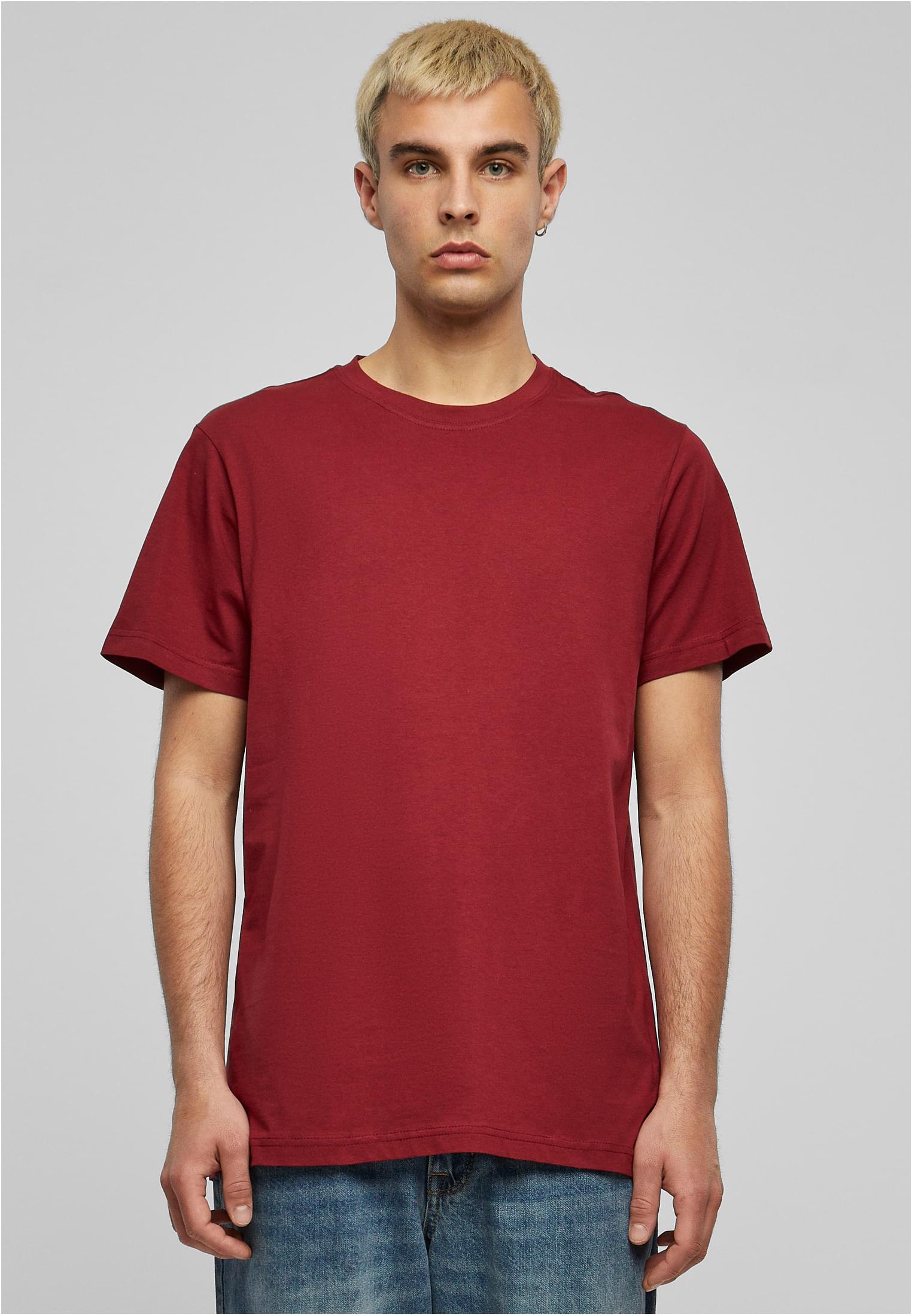Basic Round Neck T-Shirt cherry | cherry