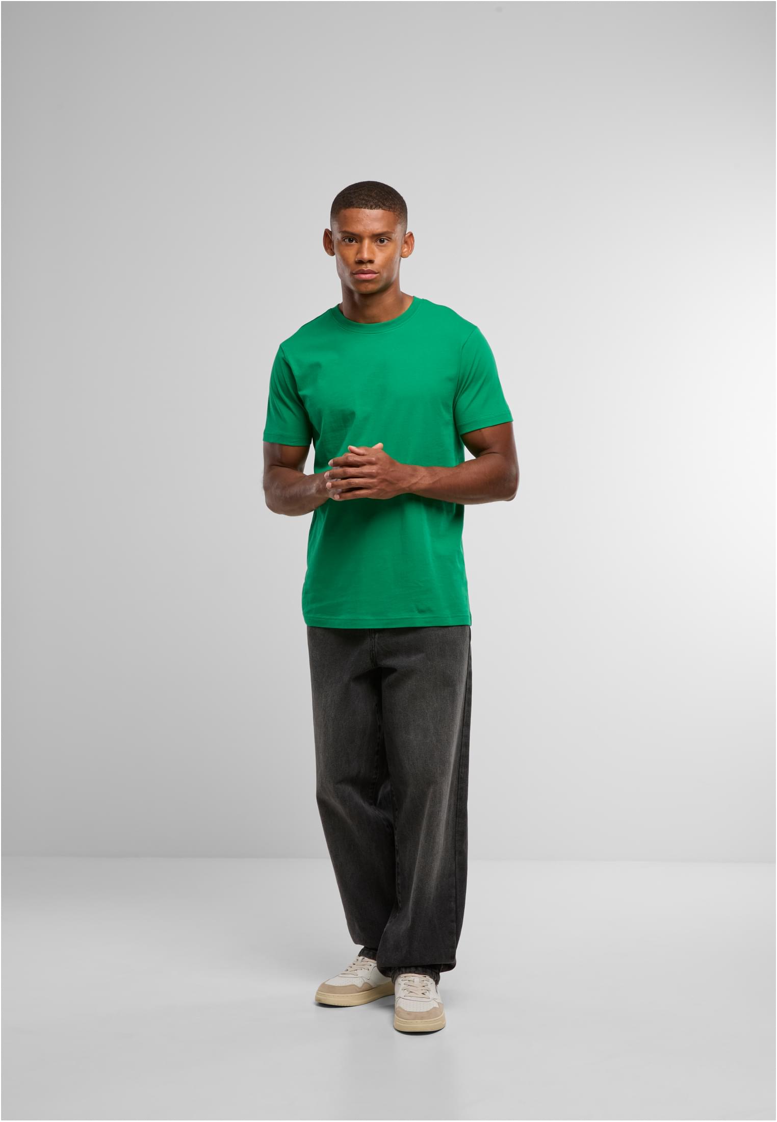 Basic Round Neck T-Shirt c.green | c.green