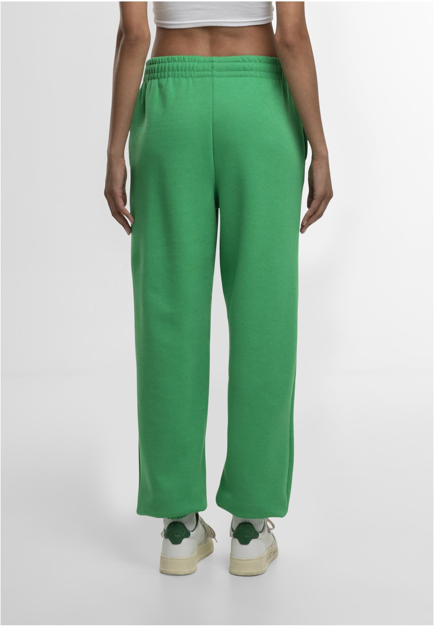 Ladies Basic Sweatpants grassgreen | grassgreen