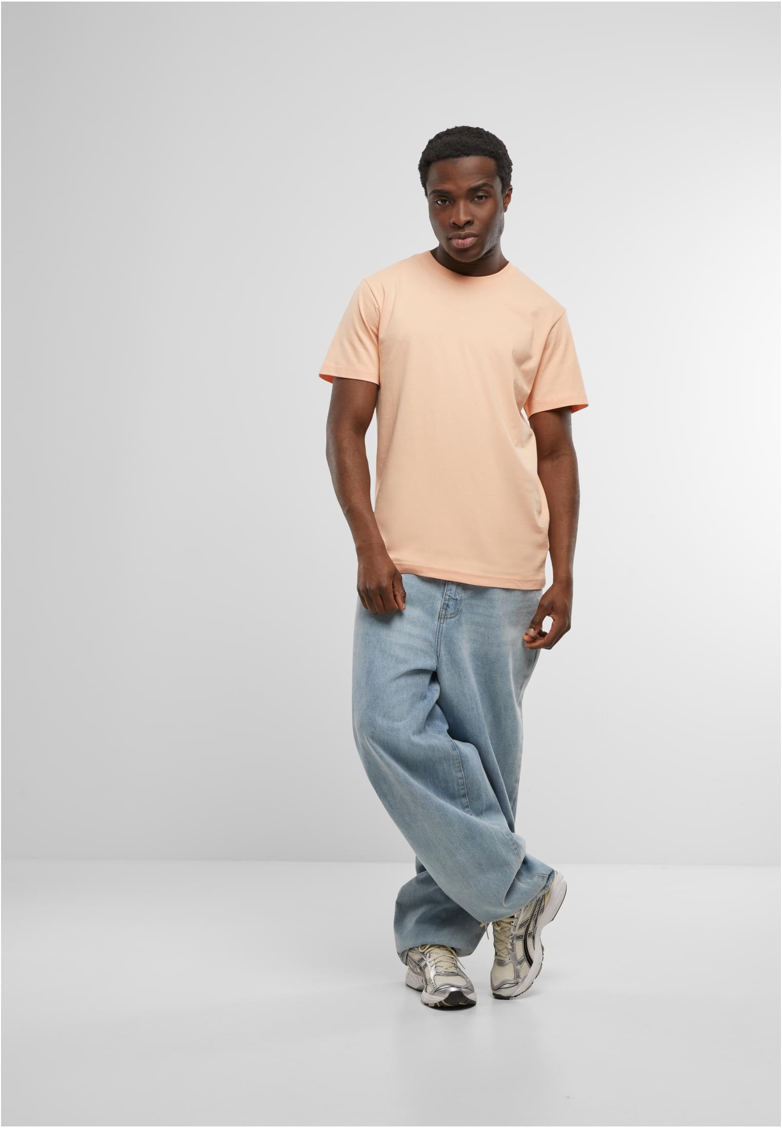 T-Shirt Round Neck softapricot | softapricot