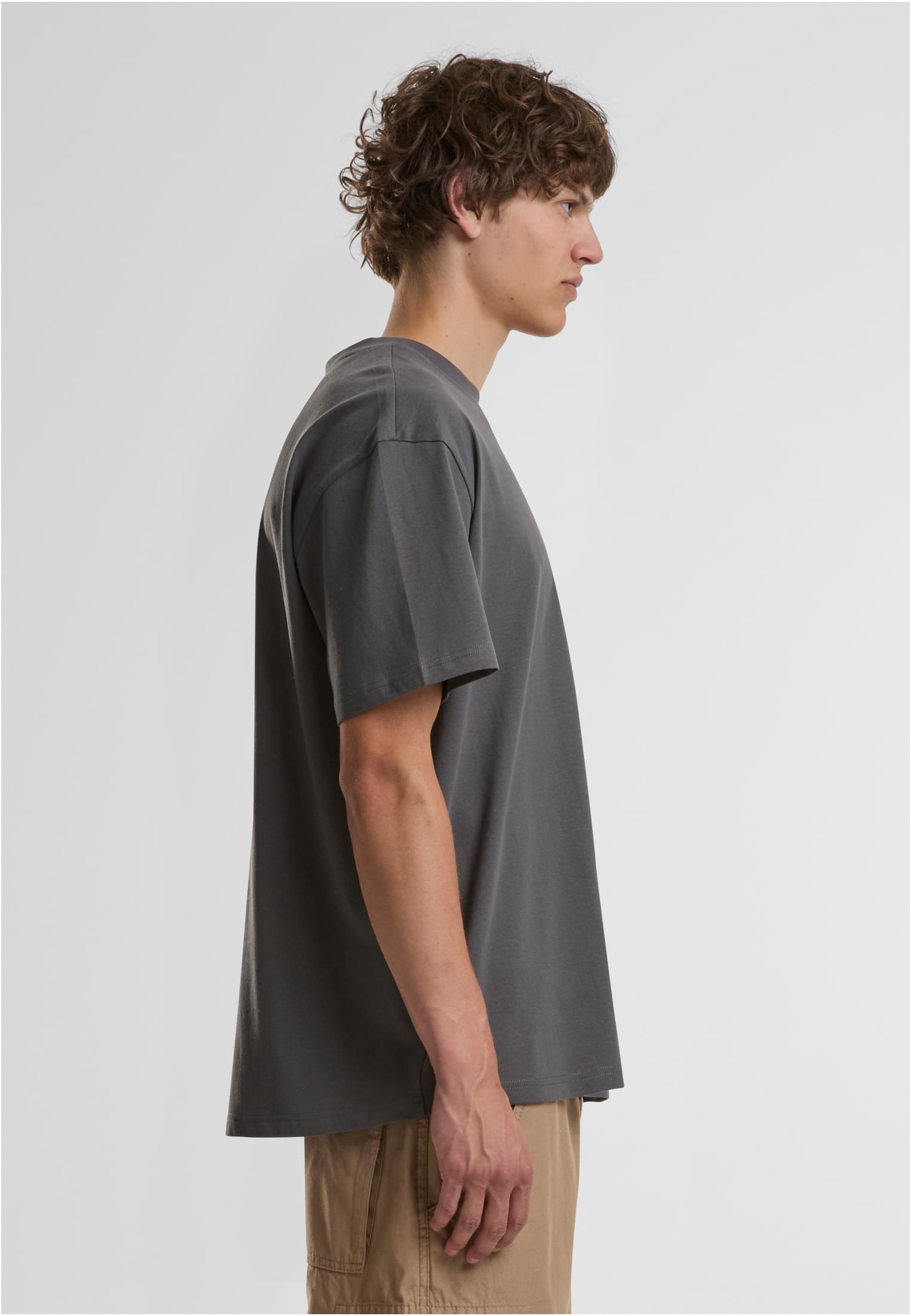 Cotton Loose Tee magnet | magnet
