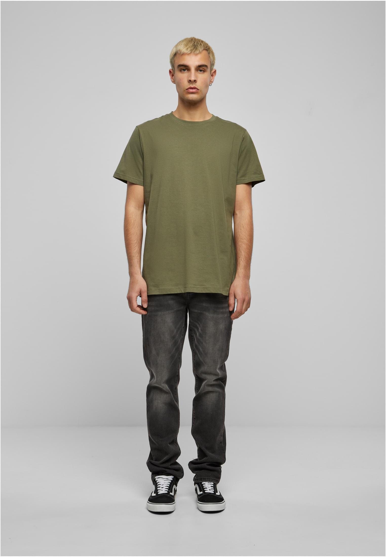 Basic Round Neck T-Shirt olive | olive