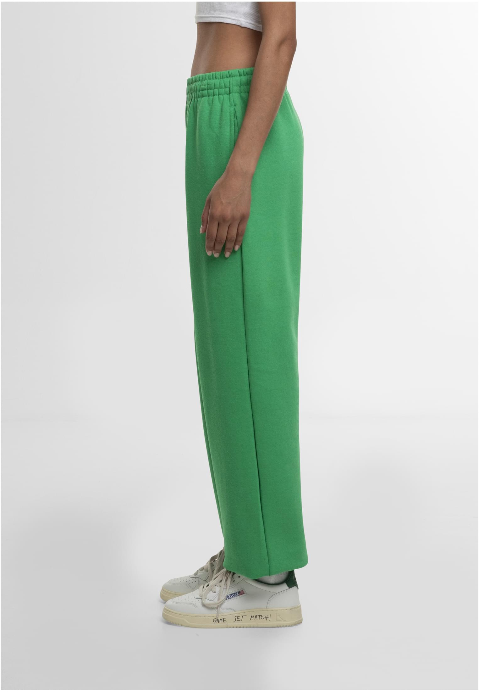 Ladies Basic Sweatpants grassgreen | grassgreen