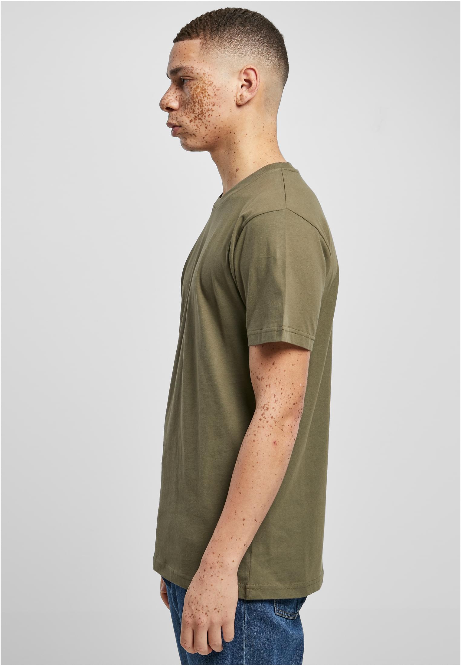 T-Shirt Round Neck olive | olive
