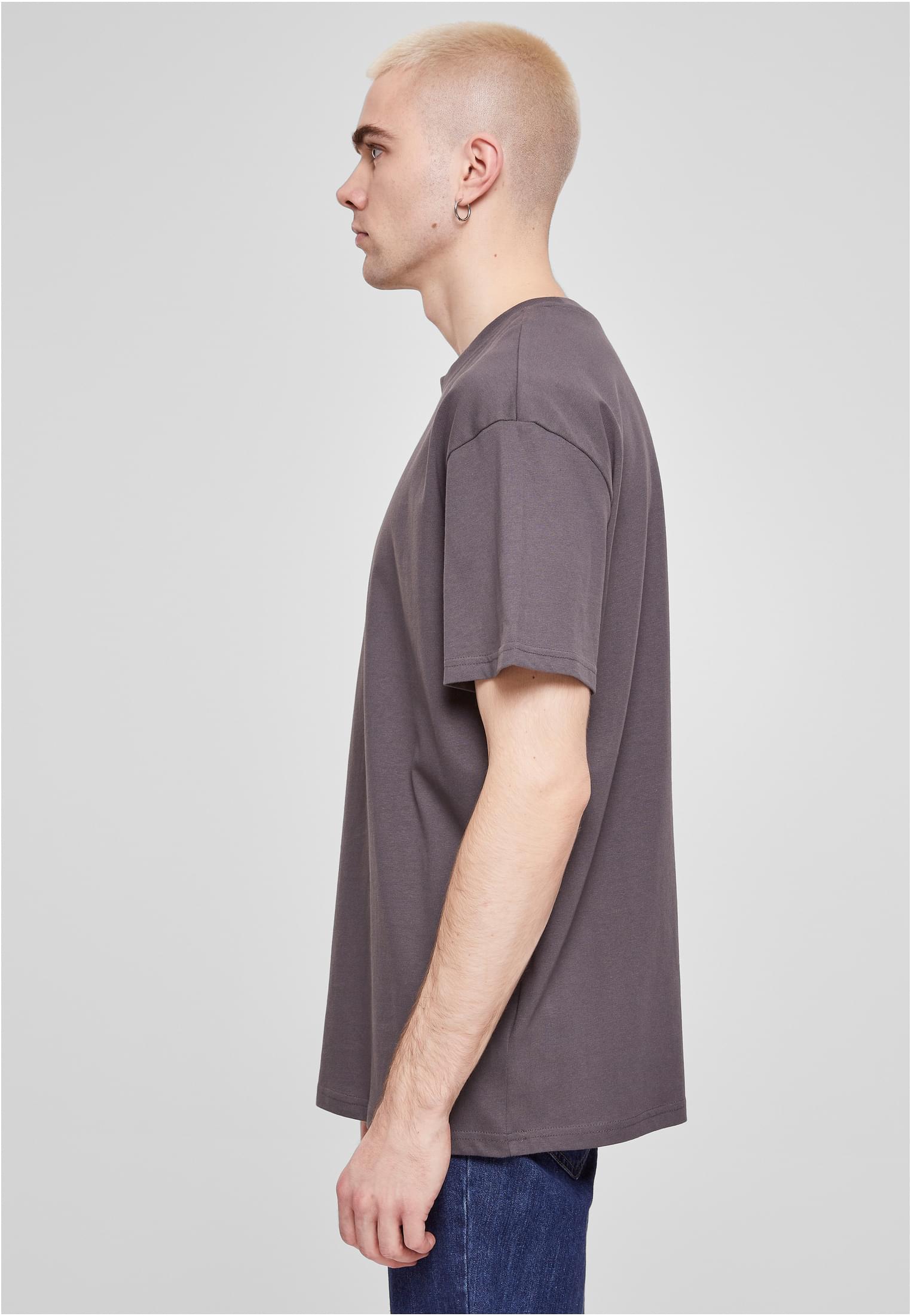 Heavy Oversize Tee magnet | magnet