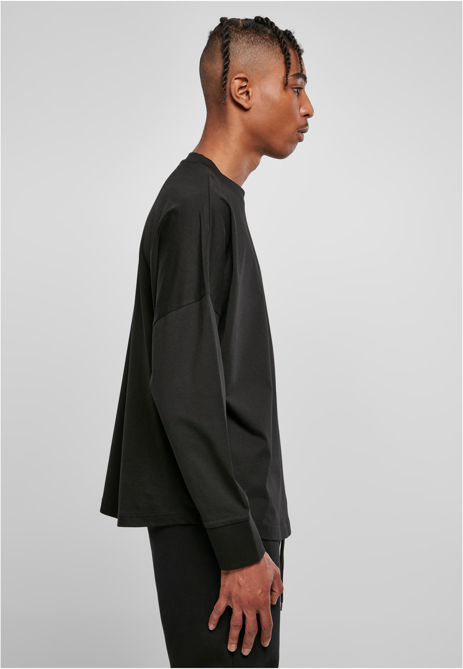 Oversized Cut On Sleeve Longsleeve black | black