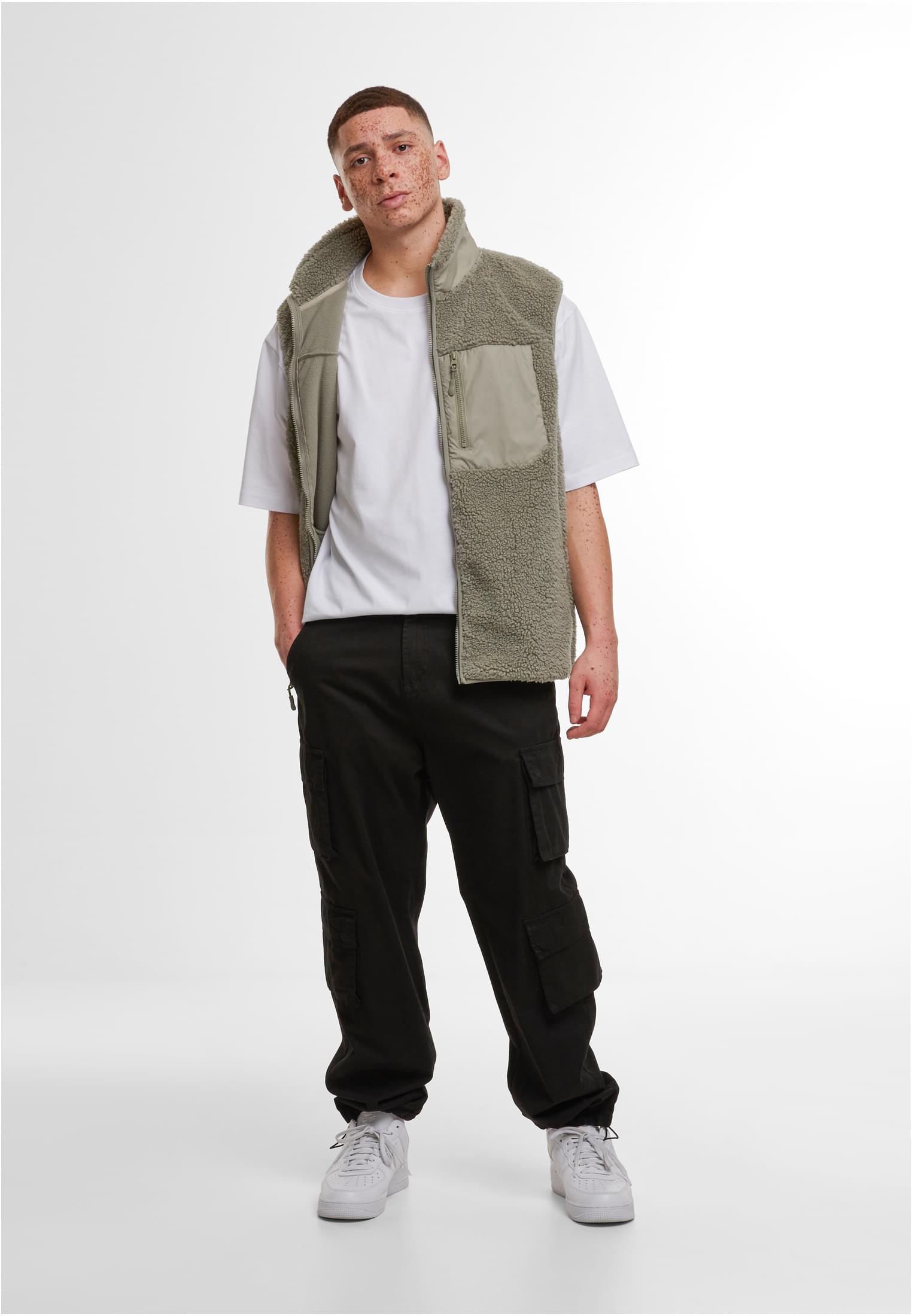 Bonded Sherpa Vest paleolive | paleolive