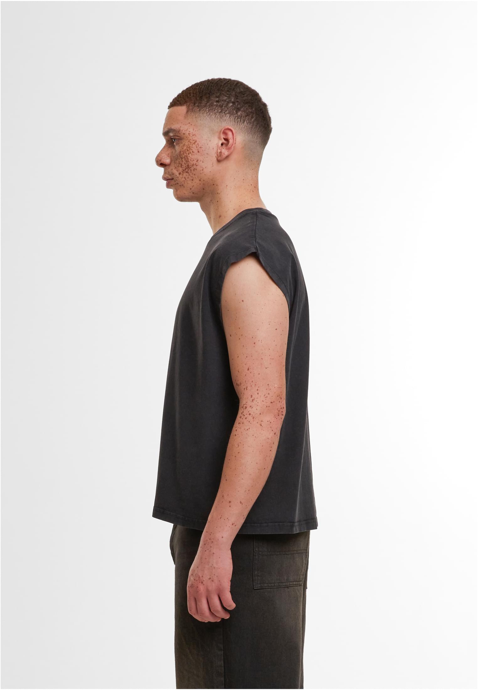 Vintage Cropped Heavy Sleeveless Tee black | black